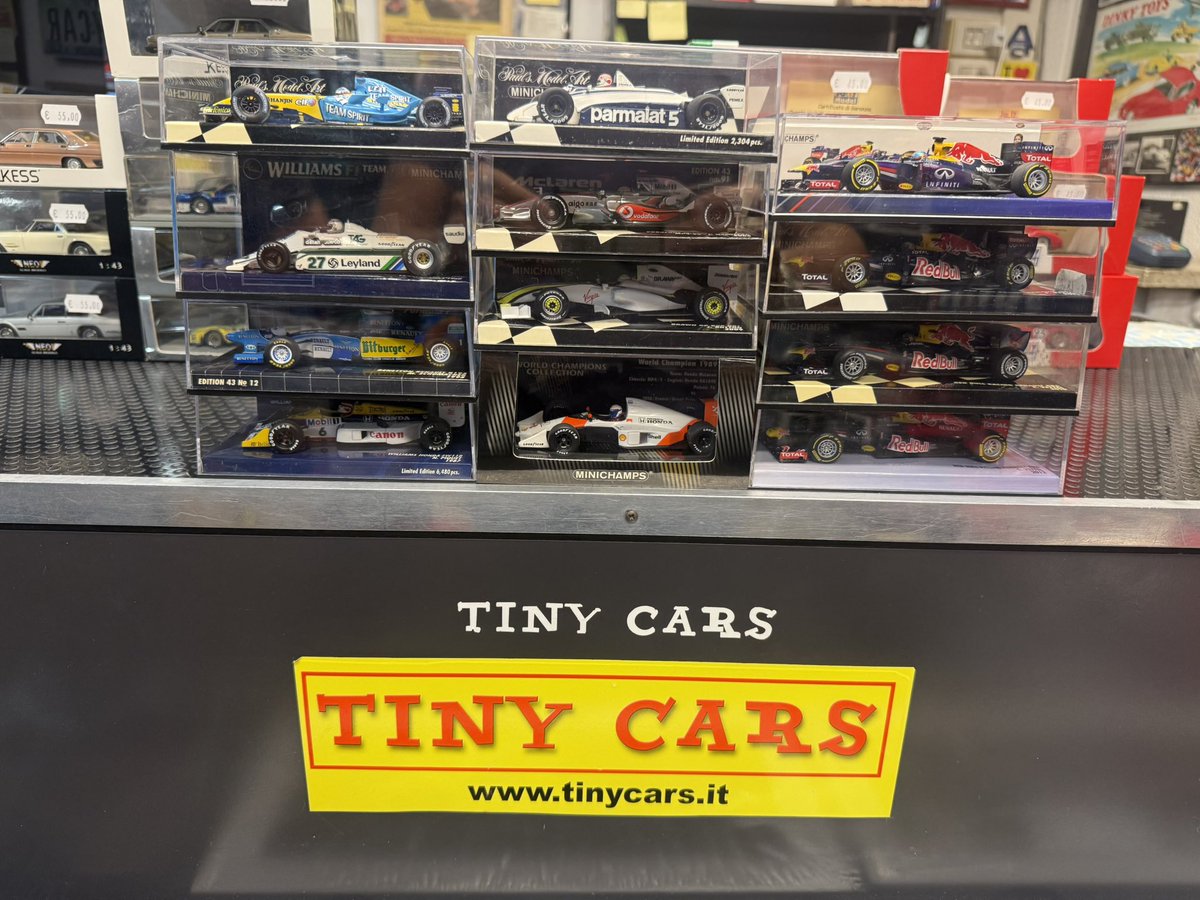 cars_tiny's tweet photo. Minichamps F1 Km Zero scala 1:43 #tinycars #f1 #minichamps #diecast #formulauno https://t.co/tVFuDn4Vql