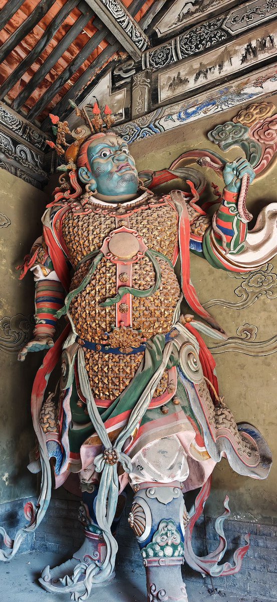 jiaumujiau's tweet photo. 长治观音堂魔家四兄弟一魔礼红、魔礼海、魔礼寿、魔礼青。这一座观音堂是明朝万历年间修的一个社庙。几十平的主殿竟然塞进去佛道儒大大小小500多位各路神仙。而魔家四兄弟是在山门处看门。 https://t.co/p2ZIW4rqSs