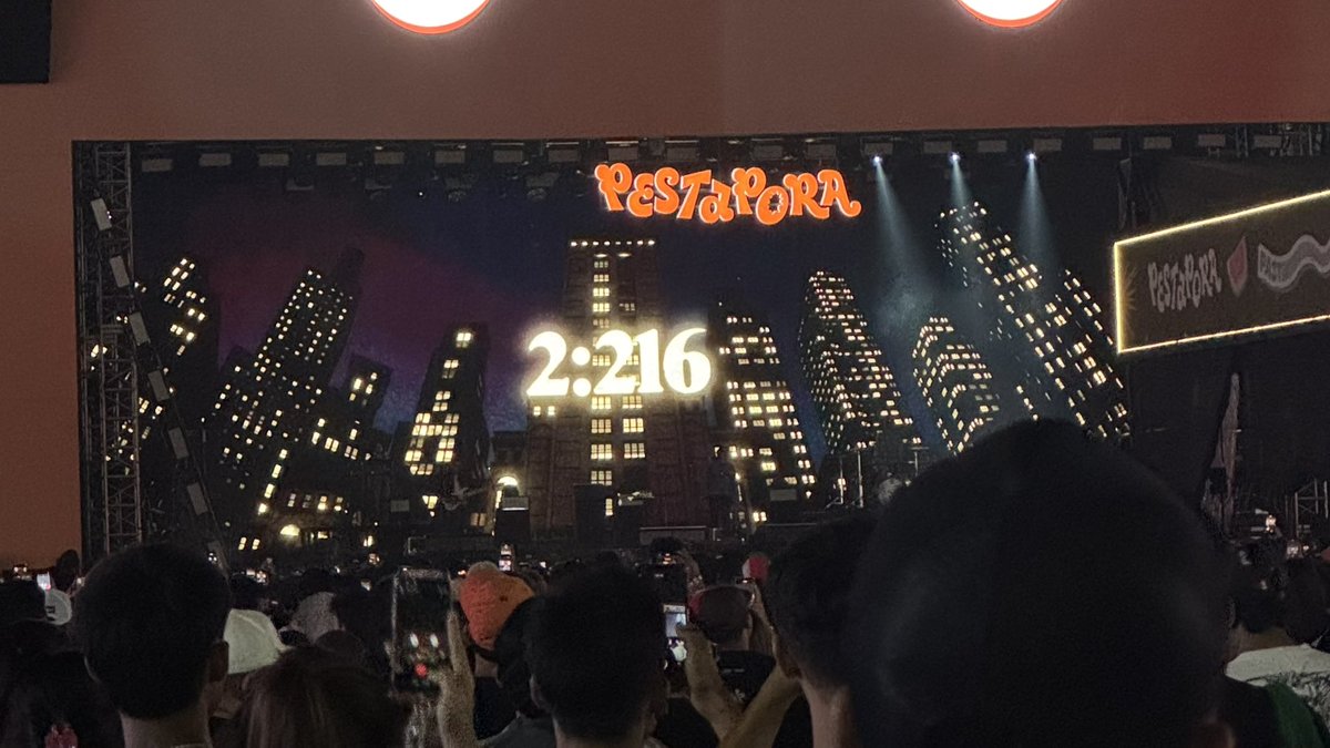 fbrreds's tweet photo. karena dari kecil suka teori konspirasi, gw suka banget dakwah via subliminal message begini 🤘😬

al baqarah, 216
"boleh jadi kamu tidak menyenangi sesuatu, padahal itu baik bagimu, dan boleh jadi kamu menyukai sesuatu, padahal itu tidak baik bagimu. Allah mengetahui, sedang kamu tidak mengetahui."