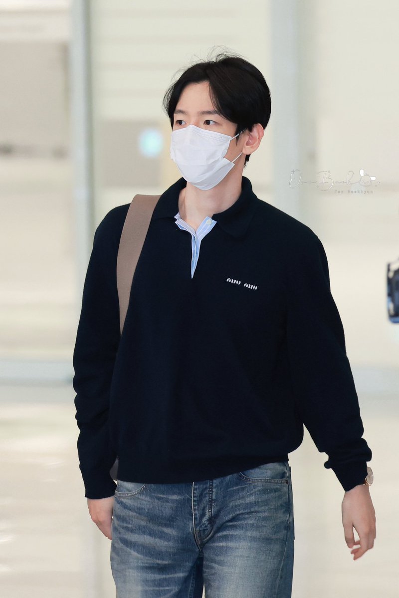 OooBaek0506's tweet photo. 260928 ICN🛬

@B_hundred_Hyun 
#BAEKHYUN  #백현 #ベッキョン #伯贤 https://t.co/8JRpHn28Fo