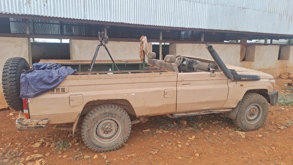 NasraBashiir's tweet photo. FOR IMMEDIATE RELEASE

The Somali Armed Forces this morning inflicted a major defeat on Al-Shabaab terrorists and militias loyal to Laftagareen, which have merged, after they launched an attack on Baidoa that began with explosions.

The Armed Forces bravely repelled the attack, inflicting heavy losses on the attackers. They remain in full control of the city and are pursuing the fleeing militants.

The allied terrorist militias fled, abandoning their dead and wounded.

Further details will be released in due course.