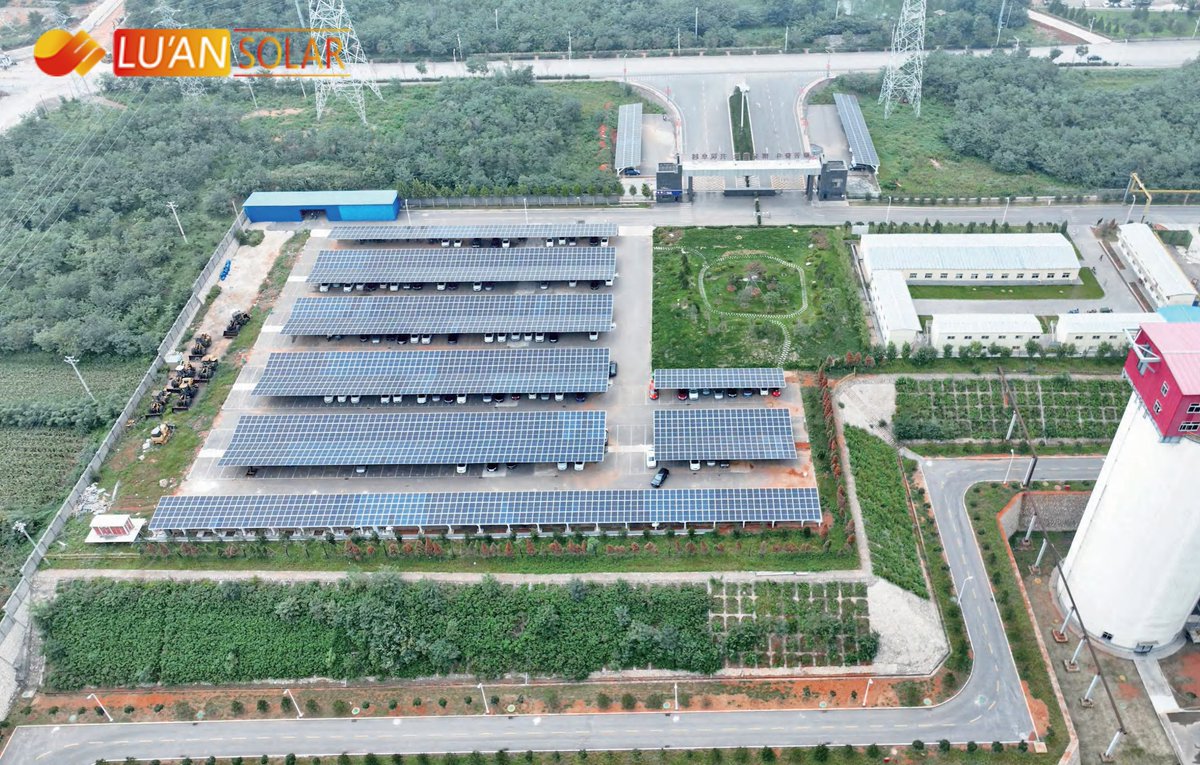Chinaluansolar's tweet photo. ☀️ Lu’an 140 Coking Plant Photovoltaic Carport Project

📊 Project Data
🔹 Installed Capacity: 1.7 MW
🔹 Annual Power Generation: 2.21 million kWh
🔹 Standard Coal Saved: ~836 tons/year
🔹 CO₂ Reduction: >2,084 tons/year
🔹 SO₂ emissions reduced

#LuanSolar #SolarProject https://t.co/5f8NutNZ3z