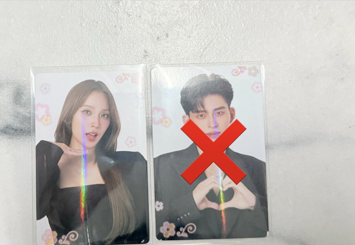 Laddada242424's tweet photo. WTS ปล่อยขาย การ์ดคลอญี่ปุ่น แจนจิงจิง
 
300 รวมส่ง สนใจเดมค้าบ

#ตลาดนัดgmmtv #ตลาดนัดแจนจิงจิง https://t.co/hymDkxv8y3