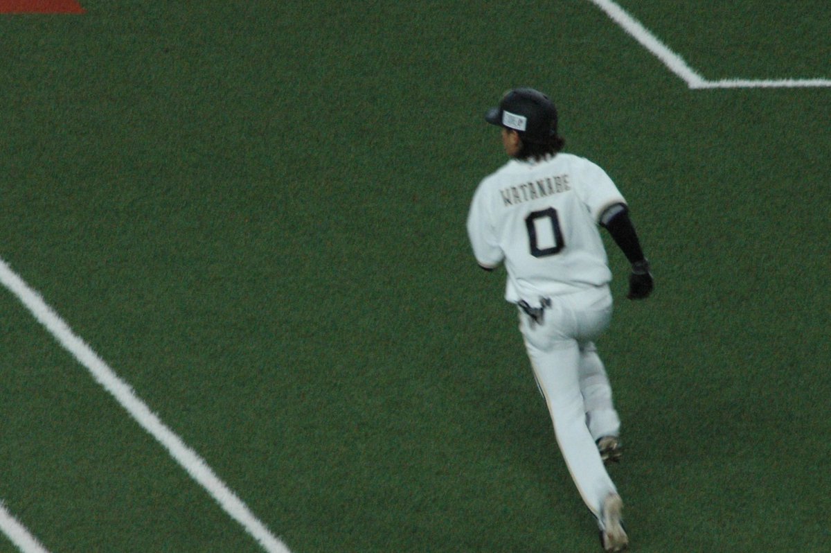 haruchan_o7's tweet photo. 今シーズンも全力プレーの遼人くんをたくさん直接応援できて幸せいっぱいでした。
現地で会ってくれた子たち、ランダム交換してくれた方々ありがとうございました😭
オフシ、来シもどうぞよろしくお願いします🥺🙏🏻

#渡部遼人 #オリ姫 #オリックス #オリ姫と繋がりたい https://t.co/JpssvaQ2Ex