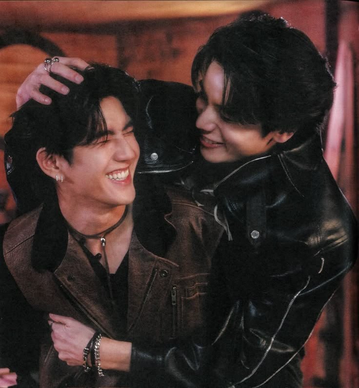 _sushii_nomnom's tweet photo. This genre of Jimmy giving Sea head pats >> 🥹❤️‍🩹 https://t.co/q3528belXS