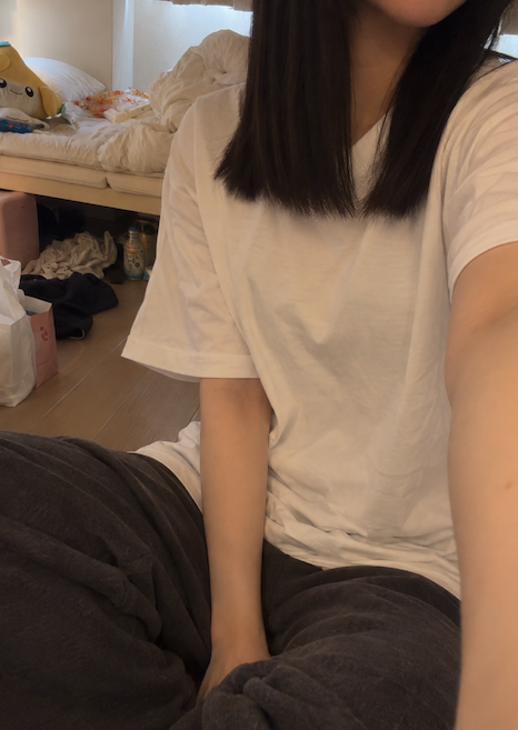 kohaku__0211's tweet photo. バイト終わった。着替えて座ったら、もう動きたくない https://t.co/23baiqjYKe
