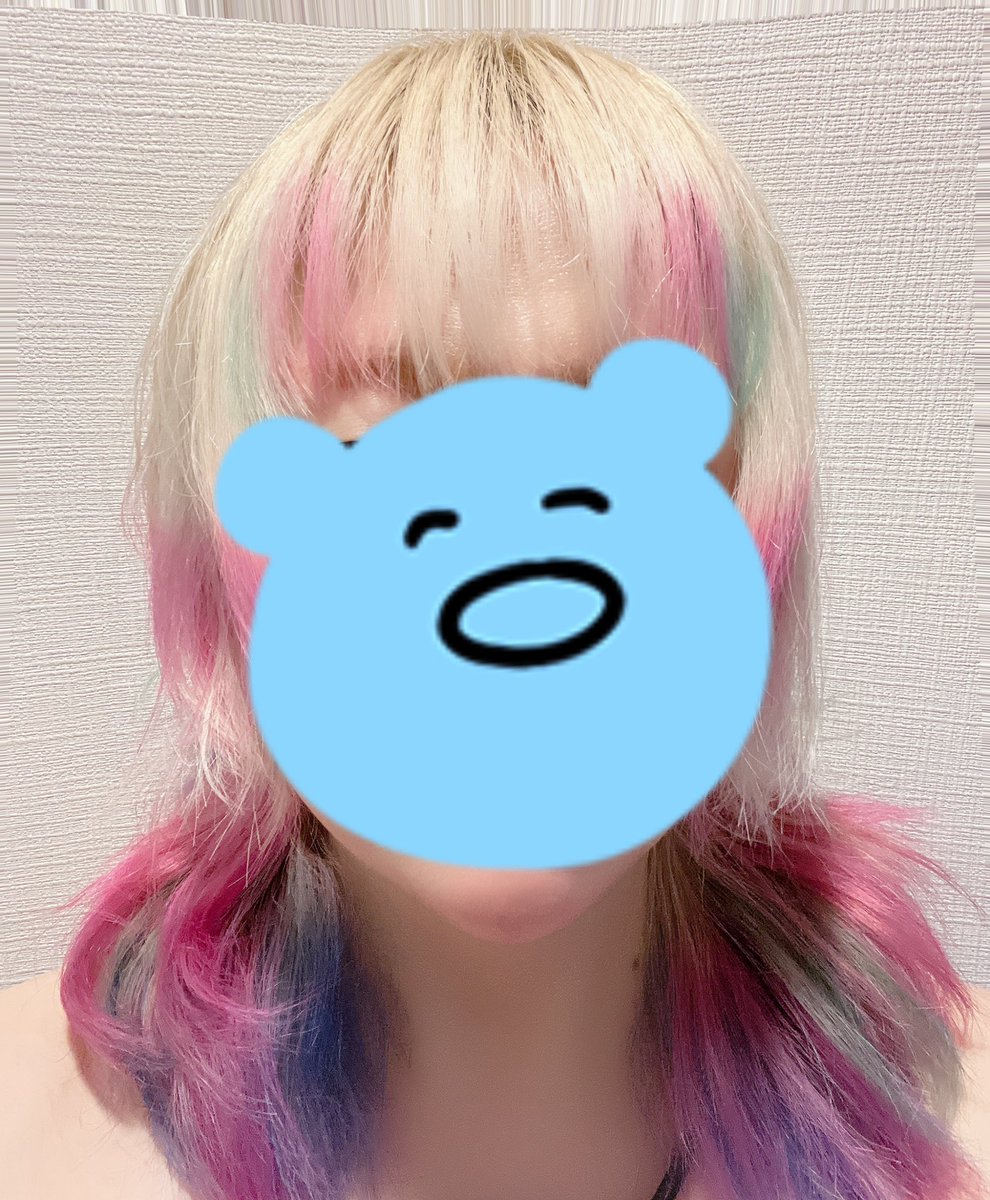 sakuya4628's tweet photo. ちなみに、ヘアカラーはこうなっていました。
今からブリーチしてカラーいれなおす… https://t.co/TSeJ9zvdw0