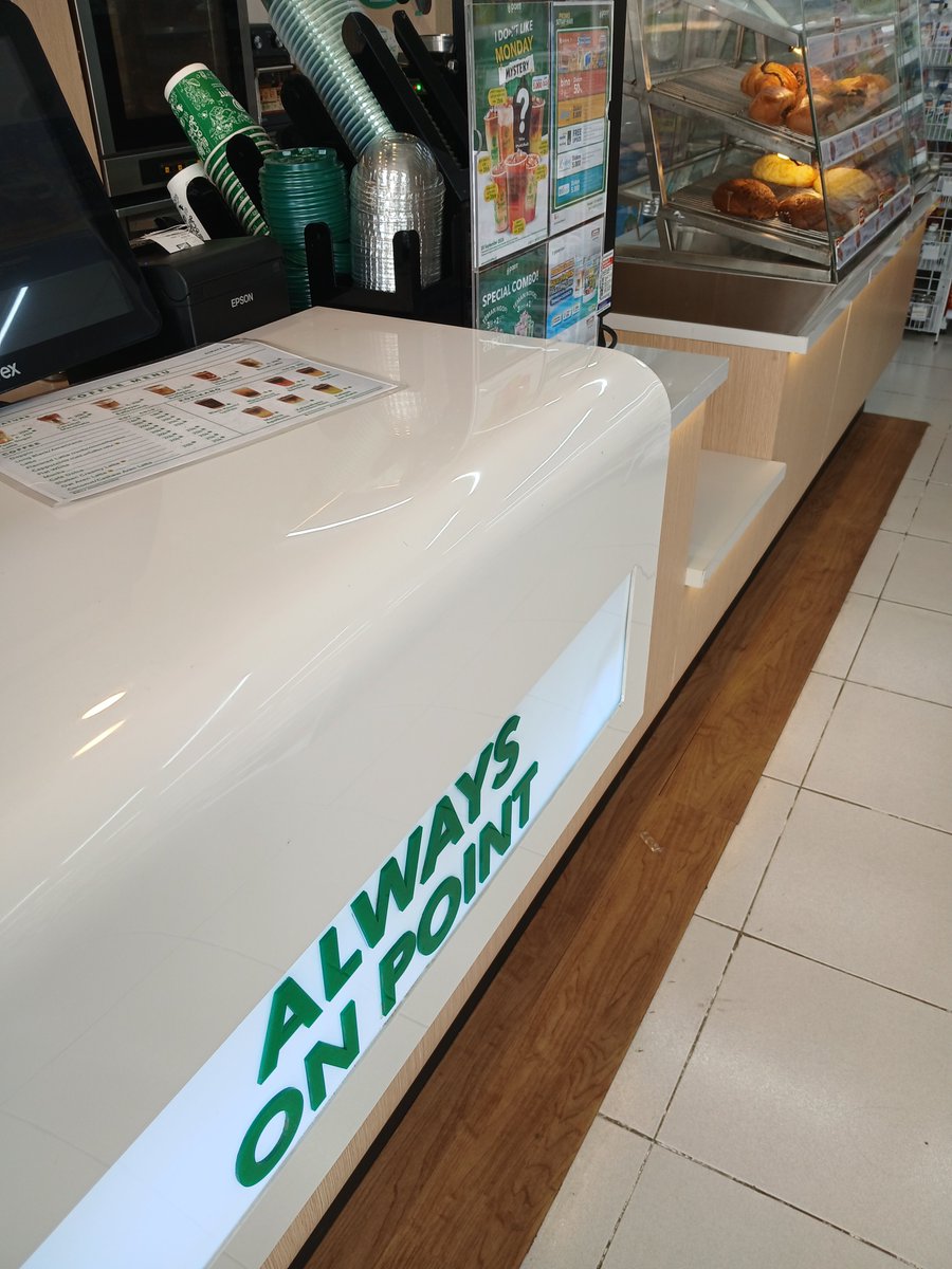 jeonghaaniest's tweet photo. iseng nyoba yg avocado frappe ternyata ga cocok sama lidahku 😭😭🤚🏼

emang ga suka alpukat, tp nyoba kirain bakalan suka taunya TETEP GAK SUKAAAKKK https://t.co/fZDSdLmxH8