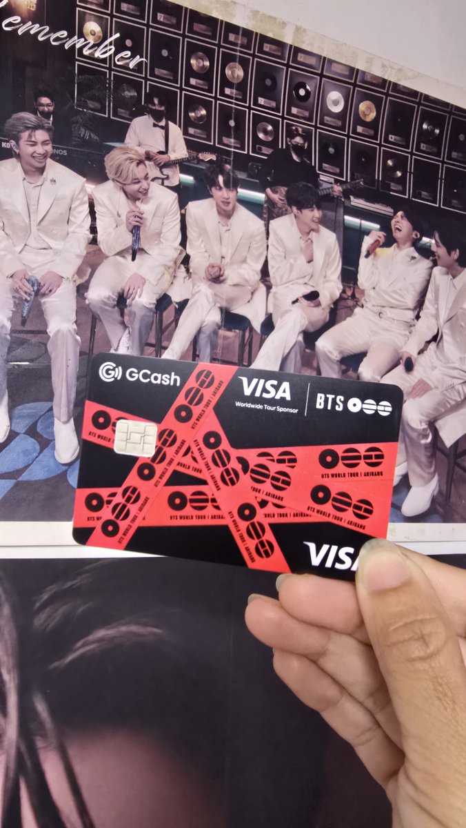 JhellV's tweet photo. Gotchaaa @gcashofficial 💸💳
Just a BTS card buying BTS things 🤭🥹💜
- my bank account is crying, but my ARMY heart is thriving🫣💜🫰
#BTS_WORLDTOUR_ARIRANG_SPONSOR_Visa
#BTSsoon
#BTSinPH
#nocopyrightinfringementintended
#BTS_WORLDTOUR_ARIRANG_SPONSOR_Visa https://t.co/WEfGYsjJbu