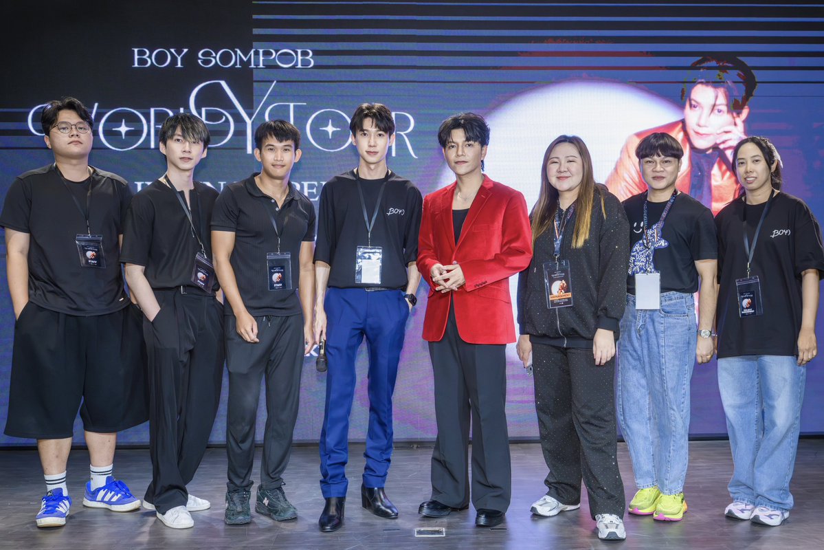 best_nutdanaiw's tweet photo. เวลคั่มทูไทเปครับพี่บอย @boysompob @boysompob_music ขอบคุณ @may.nagement.th @jaya.std2026 ที่ทำให้งานนี้เกิดขึ้นมาได้
ขอบคุณทีมงานทุกคน ขอบคุณแฟนๆ ทุกคน
ผิดพลาดอะไรไปต้องขออภัยทุกคนด้วยนะครับ
#BoySompobWorldYTourLiveinTaipei
#BoySompob #maynagement #jayastudio #bstudio https://t.co/f6O8xI00t8
