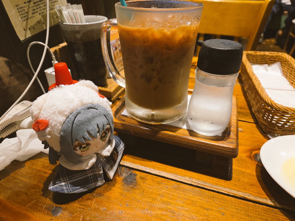 Liz_ILS's tweet photo. 喫茶OBさんへ
相変わらずデカくて安心
#初星学園ぬいぬい部 https://t.co/TUF8Nyd7Hr