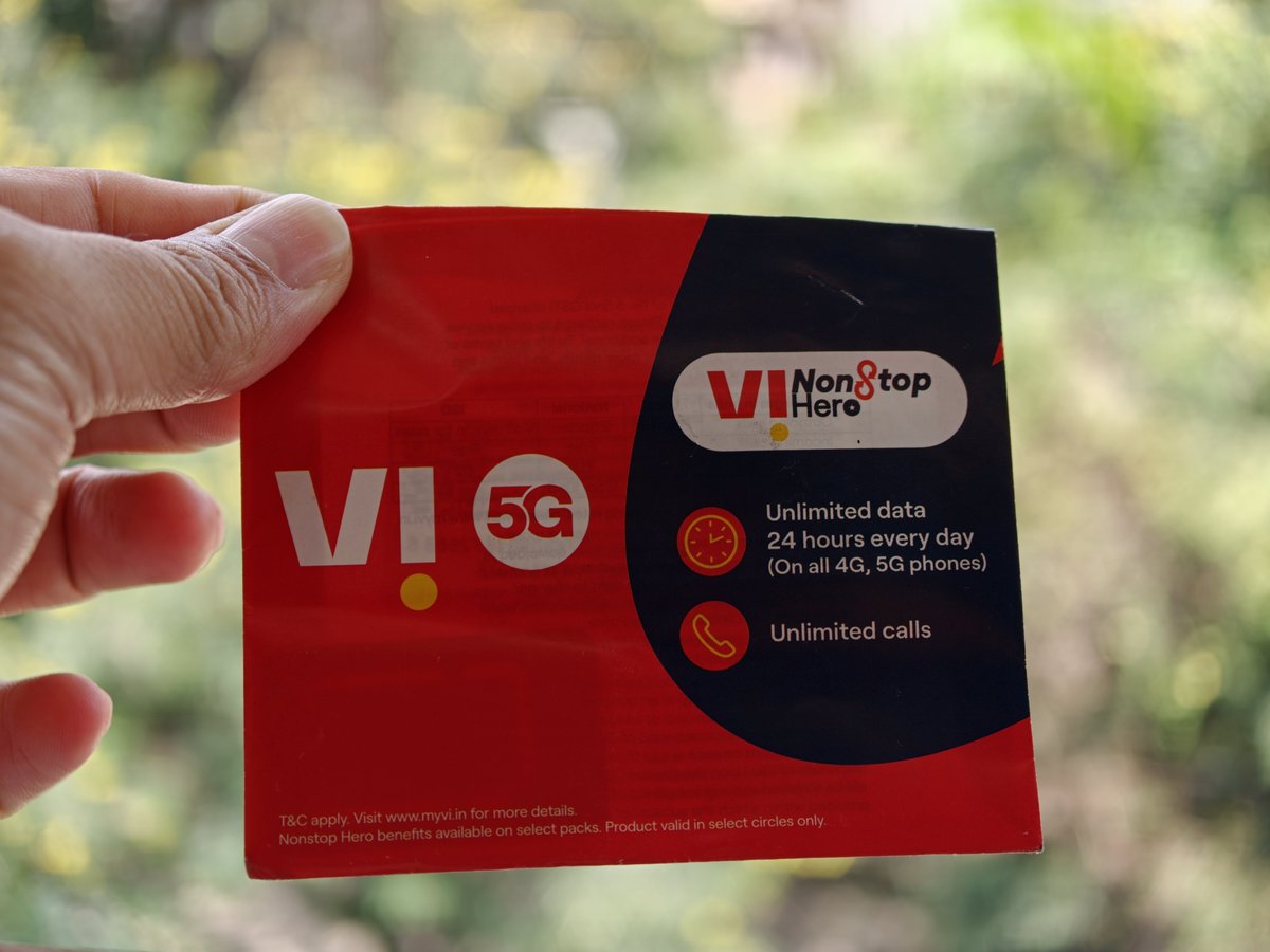 gauravh1's tweet photo. Bye bye @airtelindia 
It's time to switch to the best network in Pune and that is #VodafoneIdea! https://t.co/1vNlnRNo0s