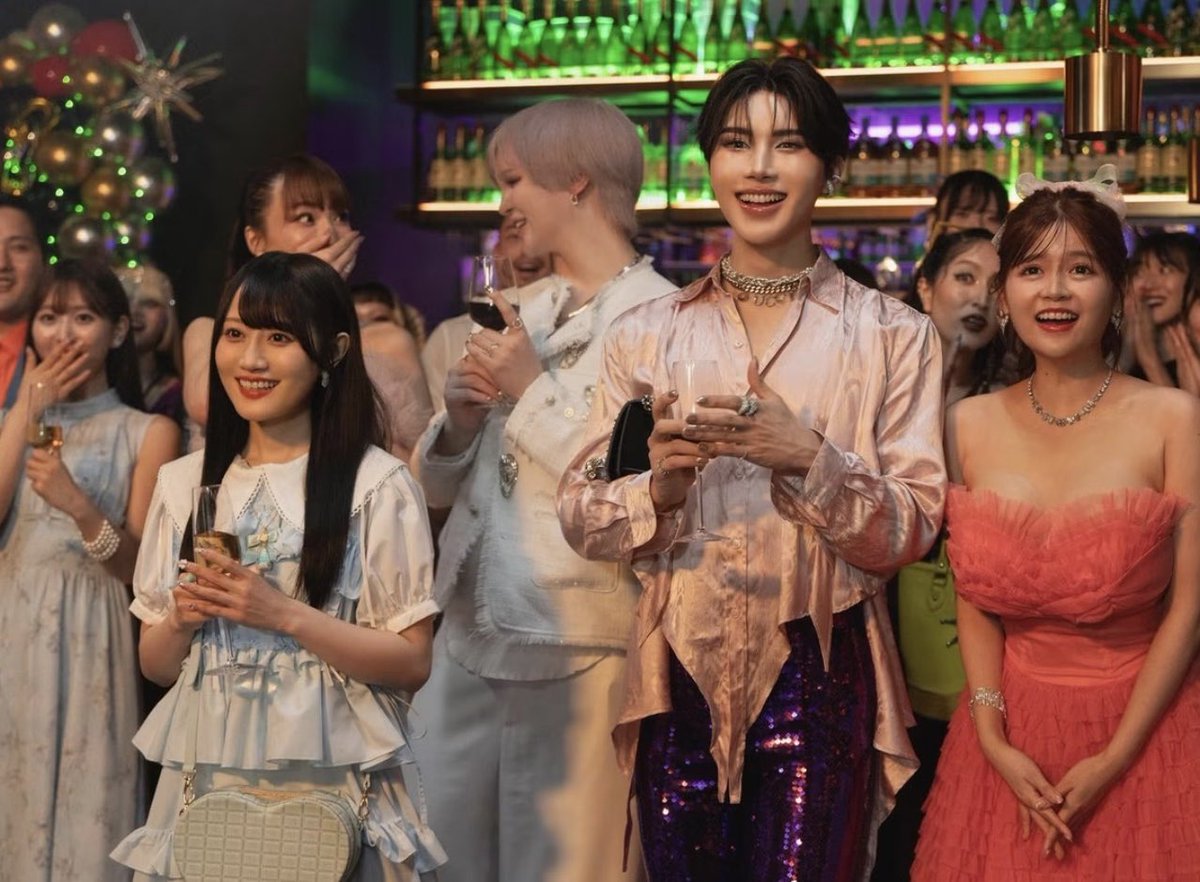 haruka_kdm919's tweet photo. Netflix ダウンタイム第1話に出演しております！！

ヒントはボトックスパーティです🎈
是非見つけてくださいね✨✨✨

役は、なんと…
本人、兒玉遥 役です‼️

#ダウンタイム
#ダウンタイムはネトフリ
#Plasticbeauty
#Netflix 
#美容整形総額1000万円超 https://t.co/eDeO5fyzMt