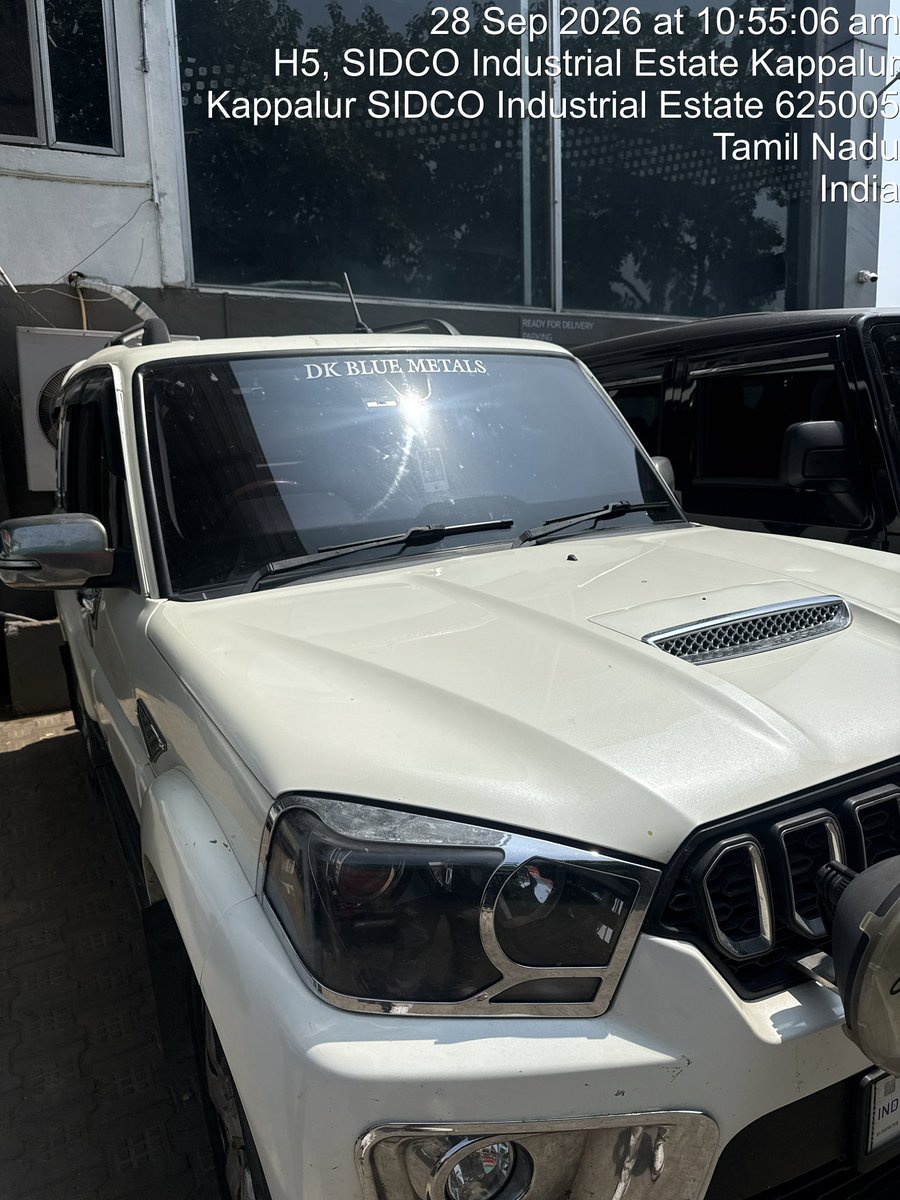 uday3316's tweet photo. @anandmahindra @18002096006 I have given for service still now not yet open job card. Always facing problem, I’m keep telling nobody going to listen 👏 https://t.co/7iR78HAhBO
