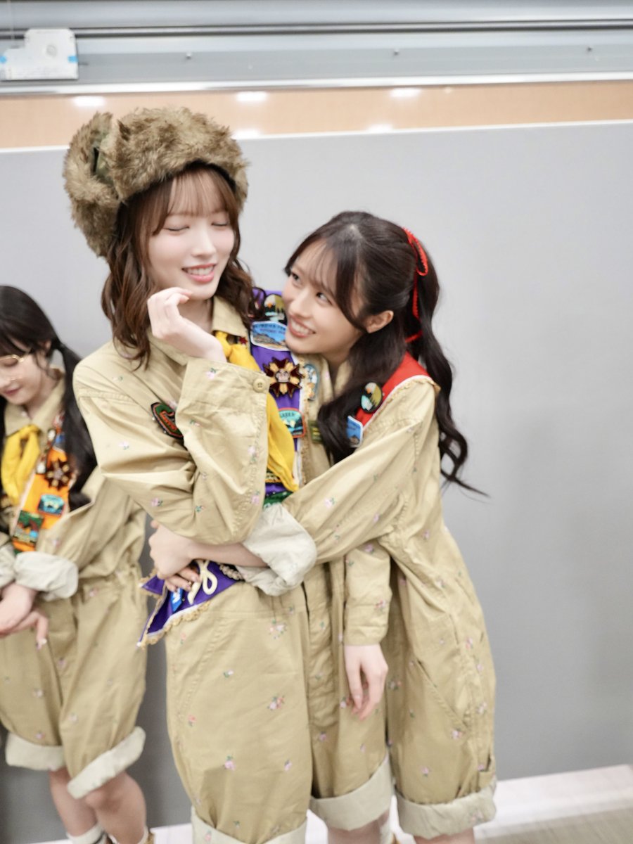 CUTIE_STREET_'s tweet photo. 四コマ🟥🟪

"ねえ、嬉しいでしょ？♡"

#CUTIESTREET #きゅーすと https://t.co/A2ACrFF52O