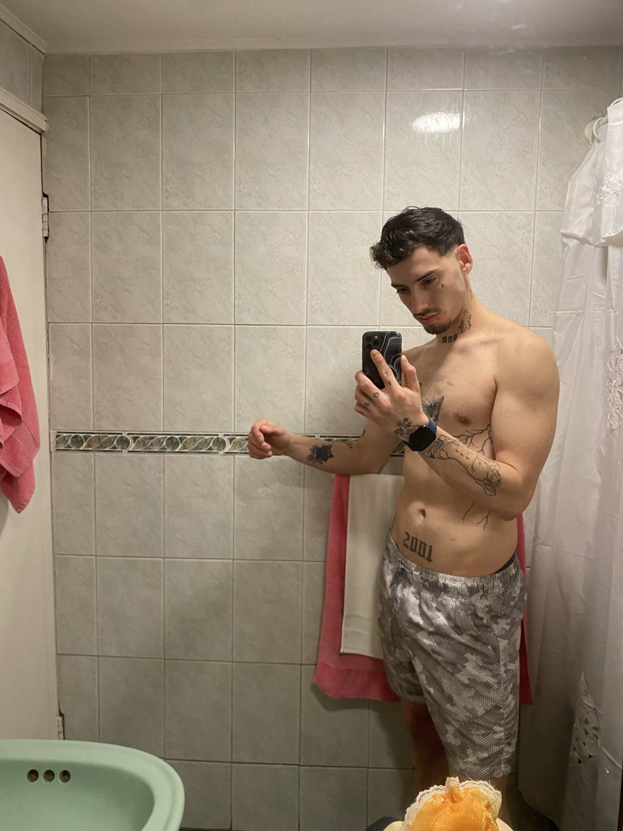 Foxy_seba's tweet photo. 👅 https://t.co/sBK9tac1ST