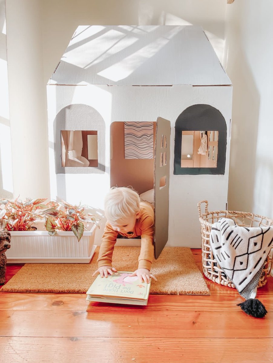 FinnMcMisile's tweet photo. Home is where love lives. Create yours with a cardboard creation, delivered to your door in 2–4 working days depending on location. DM @little_beehive_ for more information. https://t.co/S17S10eYtp