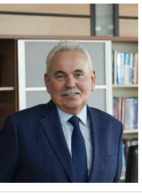 gucluhan123's tweet photo. #ıssen #ısbır #borsa #ısbırsentetik #borsaistanbul #hisse #fon #edizköklü #Mustafaözpehlivan Seyredin bakalım . Fedakarlıklarla hissenize ortak olan yatırımcınızın bitişini izleyin. Biz yanlış patron seçmişiz. Siz kötüyü bırak iyi gün dostu bile olmazsınız. Yazıklar olsun https://t.co/uh2z8VWtMH