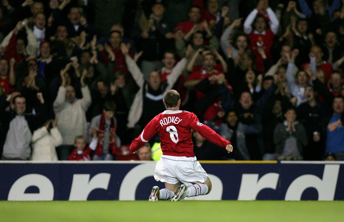 ManUtd's tweet photo. The most iconic United debut ever?

On this day in 2004, @WayneRooney announced himself to Old Trafford ❤️🎩 https://t.co/n8qv0VZDbJ