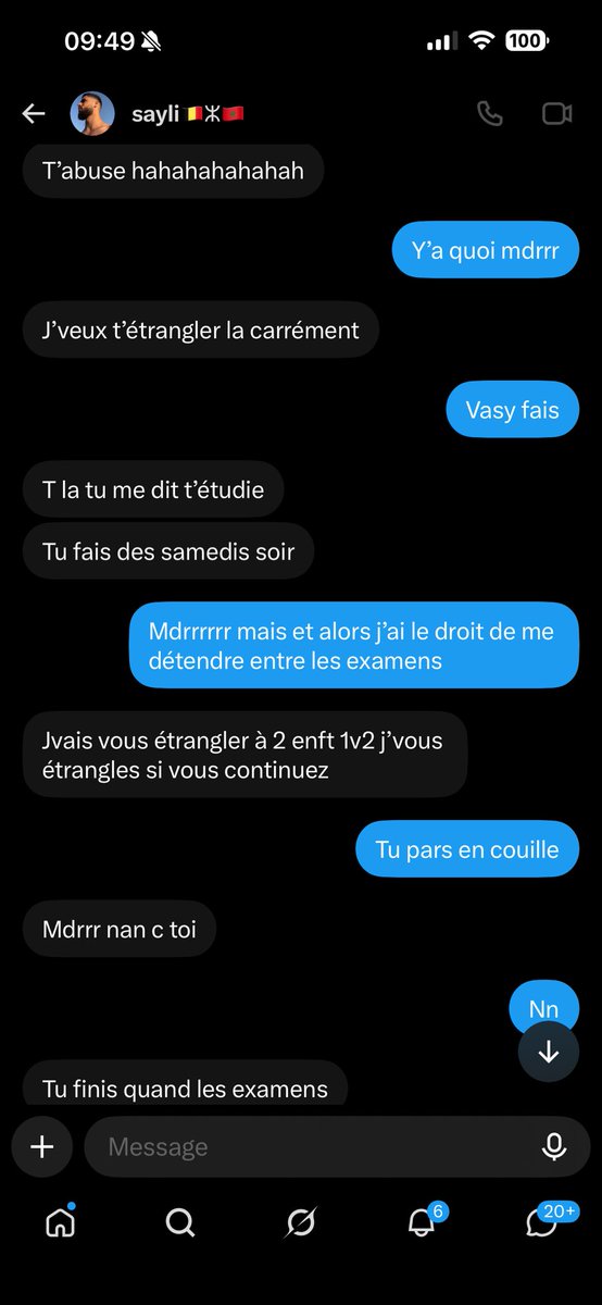 gare2roubaix's tweet photo. J’en profite pr ajouter que ce mec dans le game des mecs cringe il en tient une bonne mmdmrrr j’vous laisse regarder (heureuse psk le kfc aurait été pr moi si j’avais répondu c un gros forceur) https://t.co/iGGiAgF0qr
