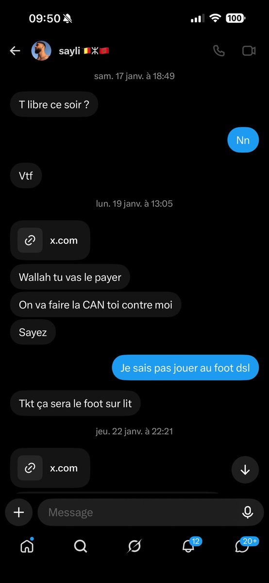 gare2roubaix's tweet photo. J’en profite pr ajouter que ce mec dans le game des mecs cringe il en tient une bonne mmdmrrr j’vous laisse regarder (heureuse psk le kfc aurait été pr moi si j’avais répondu c un gros forceur) https://t.co/iGGiAgF0qr