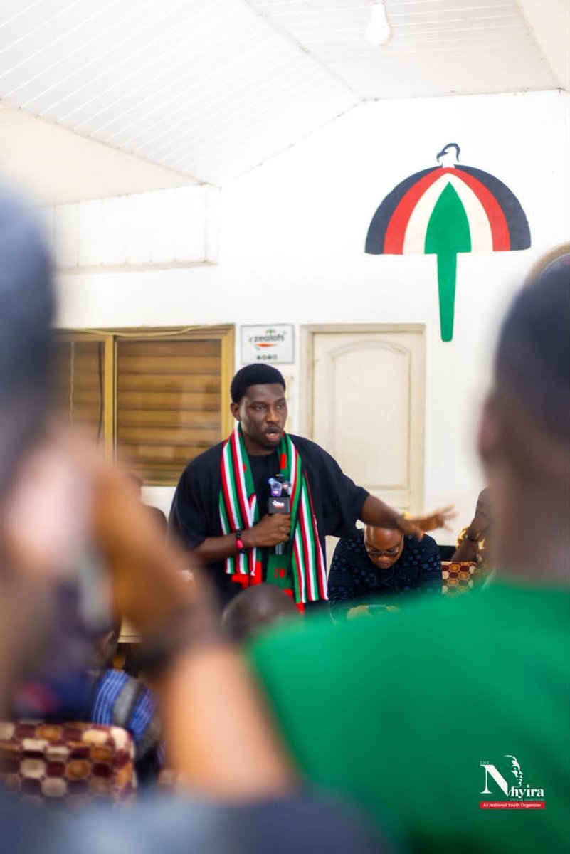 BabaIssah0z's tweet photo. Youth leader #Nhyira4U
#Nhyira4NYO
#Blessing4TheNDCYouthWing https://t.co/m0ps1uh7E5