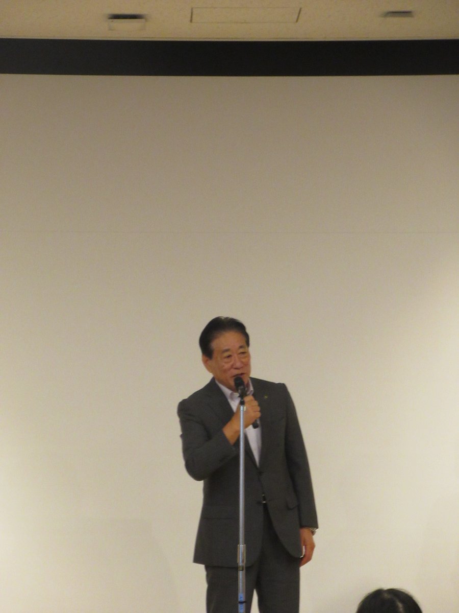 hisho_mitaka's tweet photo. 9月27日(日)、市長は三鷹国際交流フェスティバルのセレモニーに出席し、後援団体の代表として挨拶しました。その後、「認知症とともに生きるまち三鷹」に出席し、主催者の一人として挨拶しました。 #mitaka #三鷹市 #三鷹市長 https://t.co/aBss0bQ5AI