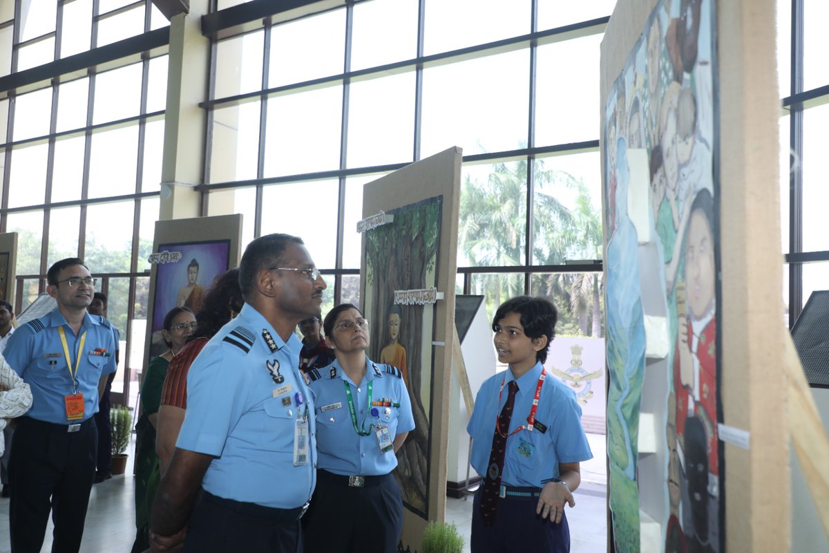 afgjisp's tweet photo. AFGJI celebrated its 41st Raising Day - ATMAN: The Pure You on 23 Sep 26 at Air Force Auditorium.
Graced by Air Marshal S Sivakumar, VSM, AOA, IAF as the Chief Guest.
From Ekyataan to Parinman, students showcased talent, inclusivity & self-discovery.
#AFGJI #41stRaisingDay #ATMAN https://t.co/4bj0ft3A1P