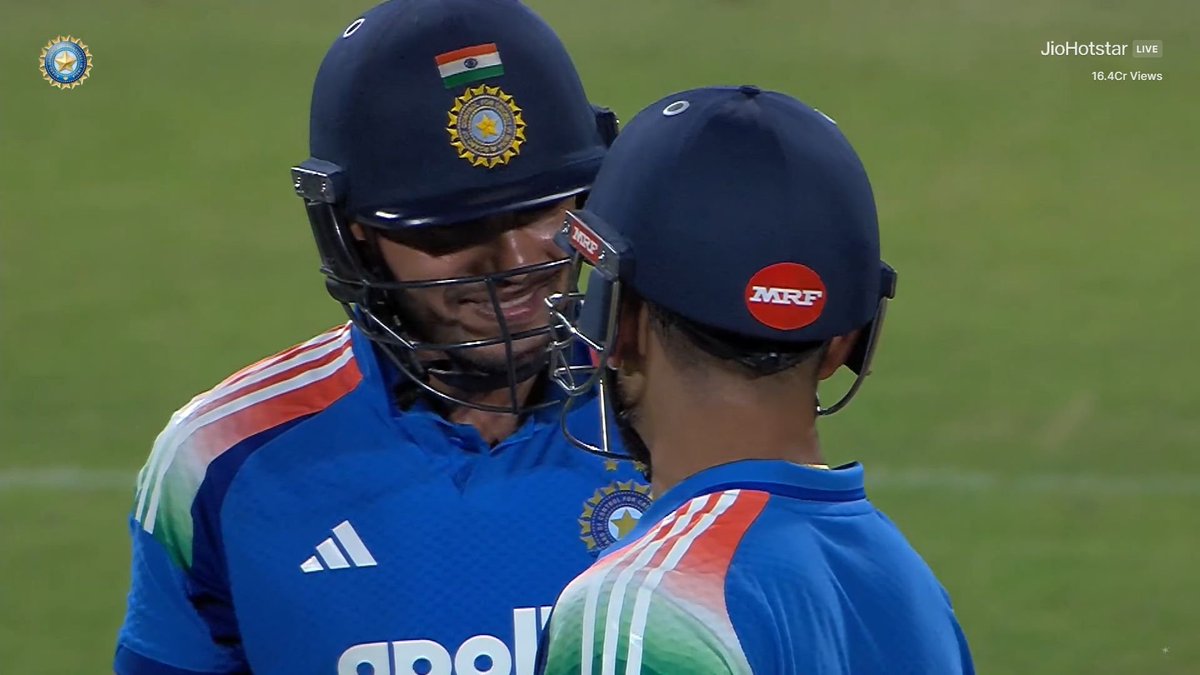 CricCrazyJohns's tweet photo. 🚨 MOST RUNS IN ODIs IN THIS DECADE:

1) Shubman Gill - 3473 runs 
2) Virat Kohli - 3471 runs 

King &amp; Prince topping the chart 🤯🔥 https://t.co/AYjCIZMSfO