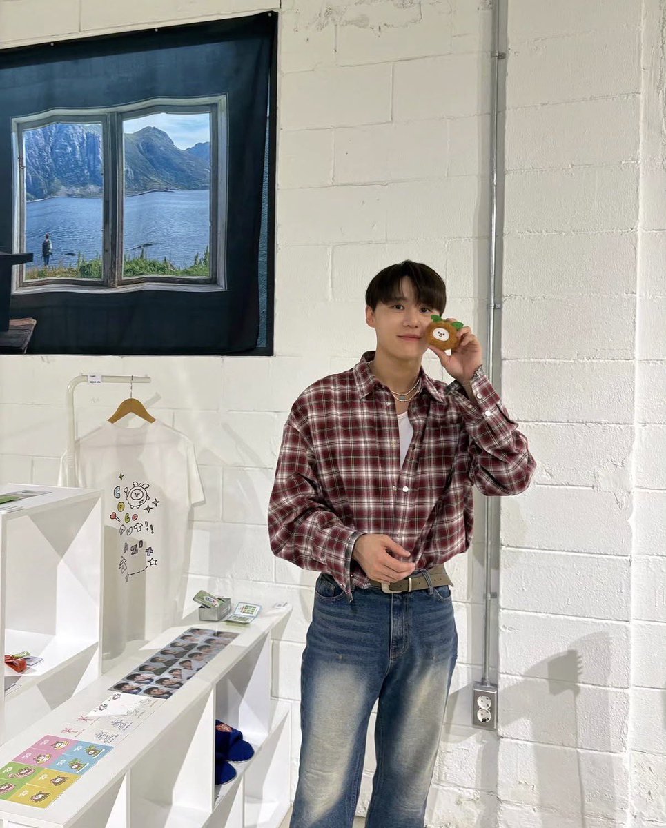 xhhiis3wo's tweet photo. #코코넛_트친소 

22년도부터 입덕한 학코넛입니다 😽🤍 준수 얘기 같이하실 코코넛분들 찾아요 ㅎ.ㅎ 흔적 남겨주시면 무멘팔로 찾아가겠습니다 ૮ ˶ᵔ ᵕ ᵔ˶ ა 

당연히 only xia 만 받습니다 :D 
많이 다가와주세용 🍀🫰🏻 https://t.co/9NvYPiQEf5