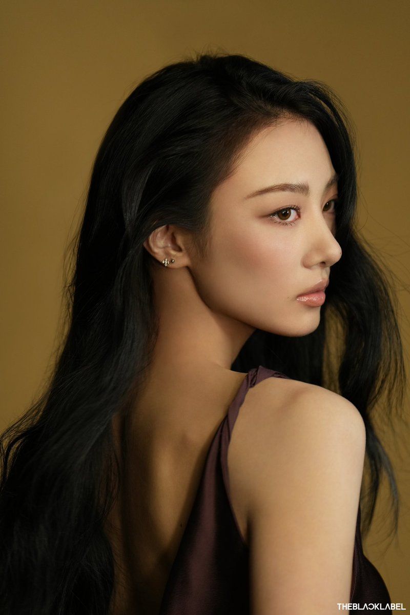 ggamiieolhc's tweet photo. 아니 가원이 진짜 미쳣나보다... https://t.co/HOcOAsoLH8