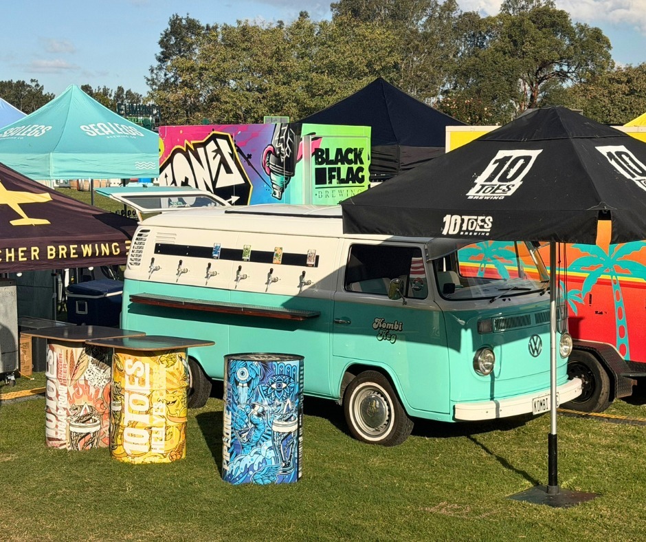 KombiKegCLT's tweet photo. One of the best things about the teal & white Kombi? It somehow works with just about any brand. ๐
Bright festival colours, brewery branding, corporate setups or something completely custom โ it fits in without disappearing into the background.
#KombiKeg #MobileBar #EventBraโฆ https://t.co/ULEK9Tjsfb