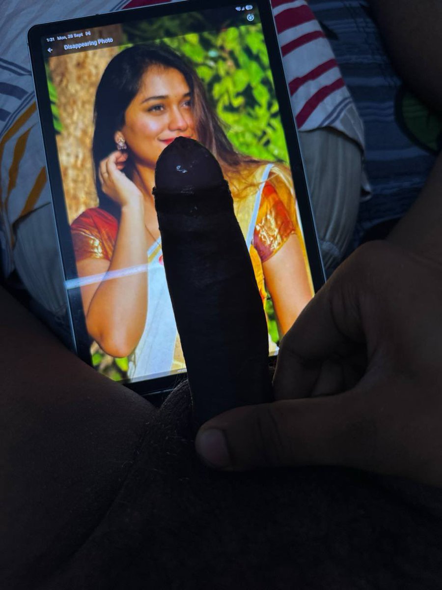 shadowvecna's tweet photo. Aaah Pooja thevdiya mundai ku kai adikuradhule oru thani sugam iruku 💦🤤🤤 #poojabalakrishnanfc #poojabalakrishnan #poojabalakrishnanhot #dicktribute #dick #tribute https://t.co/AdosheENZE