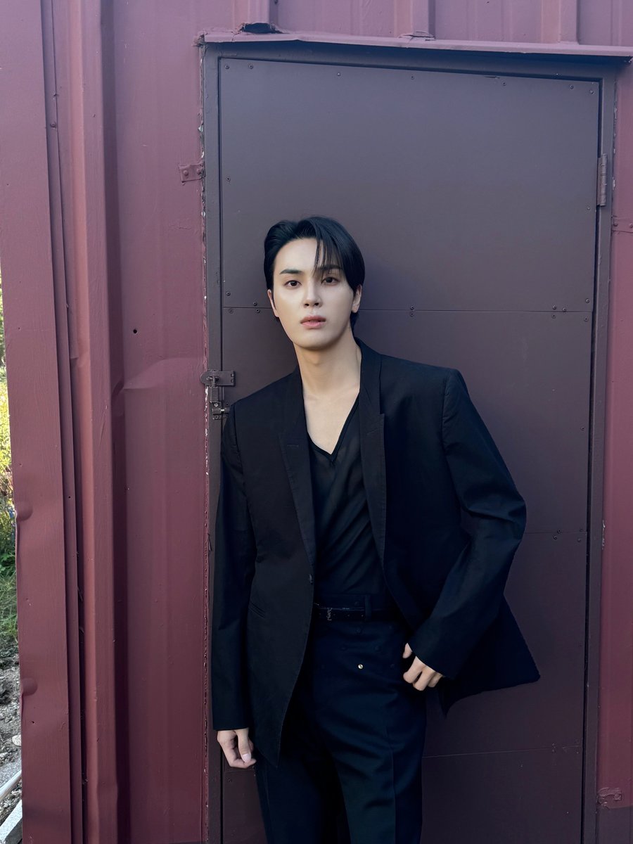 S2Sangyeon's tweet photo. #IStillSupportHaknyeon
#AlwaysWithHaknyeon
#AlwaysByHaknyeonsSide https://t.co/1NIdN5ZgO0