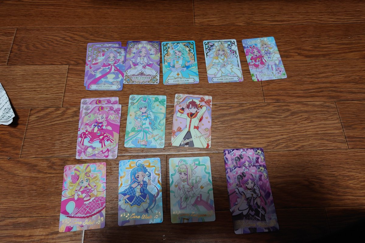 reverse_RASETU's tweet photo. 本日のカードグミ戦利品です。
アルカナ出たから良しとする。 https://t.co/7eDIRimCjX