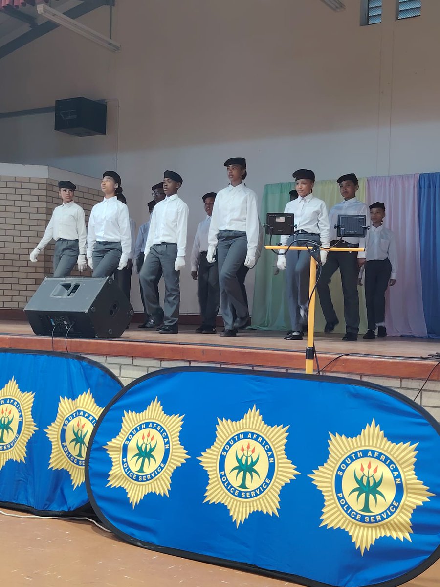 SAPoliceService's tweet photo. #sapsWC [STEENBERG SAPS JUNIOR COMMISSIONERS PROJECT – SPRING DAY – SPORTS AGAINST CRIME AT SULLIVAN PRIMARY SCHOOL]
Steenberg #SAPS, together with various stakeholders, held a Junior Commissioners Project, Spring Day #SportAgainstCrime event on Saturday, 26/09, at Sullivan Primary School in Steenberg.

A road march was held, followed by various activities and speeches, with the Junior Station Commander delivering the welcoming address.

Station Commanders from Steenberg and Lentegeur SAPS attended the event to support and witness the showcase. Other role players, such as Gershwins Production and Young OG CPT, entertained the crowd throughout the day. Modelling and bodybuilding competitions also took centre stage.

Together, SAPS and communities can work together to fight crime through sport and positive community engagement. #YouthEmpowerment #CommunityOutreach ME