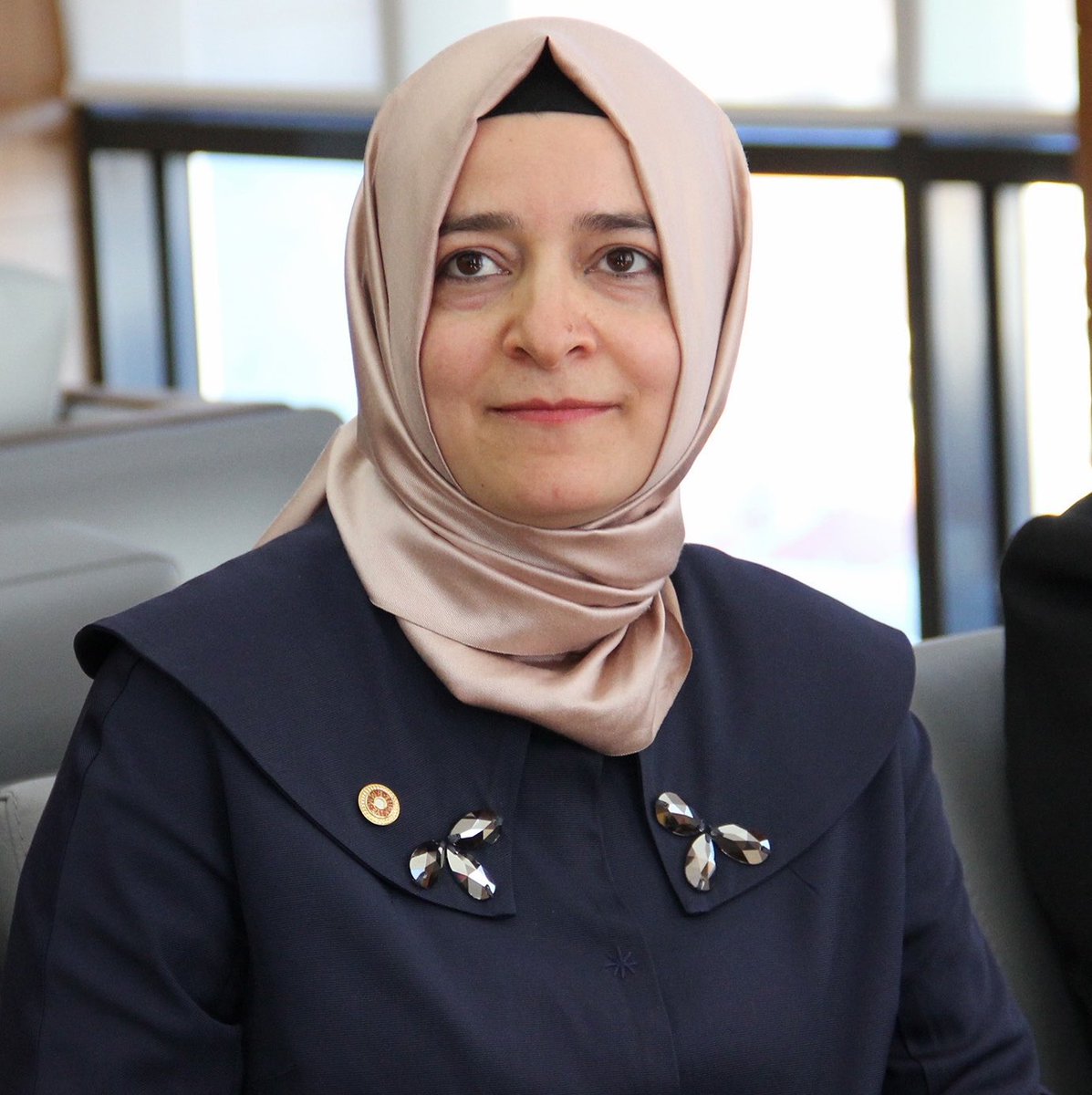 Drr_Nilay's tweet photo. Bizde "iddia" bile istifa getirdi..

Başkaları "ASRIN YOLSUZLUĞUNU" yapanı Cumhurbaşkanı adayı bile yapıyorlar..

İşte koyun sürüsü ile ramızdaki fark bu.. https://t.co/lDiDqXLRIB