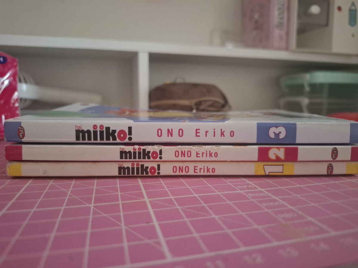 pkersist's tweet photo. @basebuku wts - want to sell #komik
Hi miiko! ( 1 ) : 10.000
Hi miiko! ( 2 ) : 10.000
Hi miiko! ( 3 ) : 20.000 

• Hi miiko! 1, 2 = dm for condition
• Hi miiko! 3 = masih sangat bagus
• Payment via tf
• Co by 🍊 https://t.co/HqPkiAmTr9