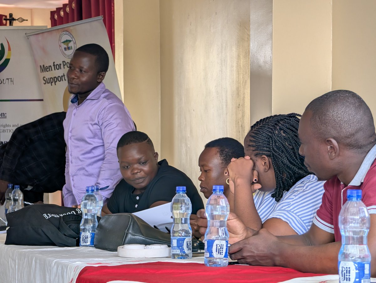 MandelaTb's tweet photo. Community Dialogue currently underway inKisumu County with sexual gender minorities advancing advocacy on digital health rights&amp; Data protection.Proud to join forces with @Trans4HealthKe, @Picturesyouthgroup, @CDAmawasiliano, @MoplsCBO, @KELINKenya, @Trans4_Health, and @MandelaTb https://t.co/dBxF7g9OkQ