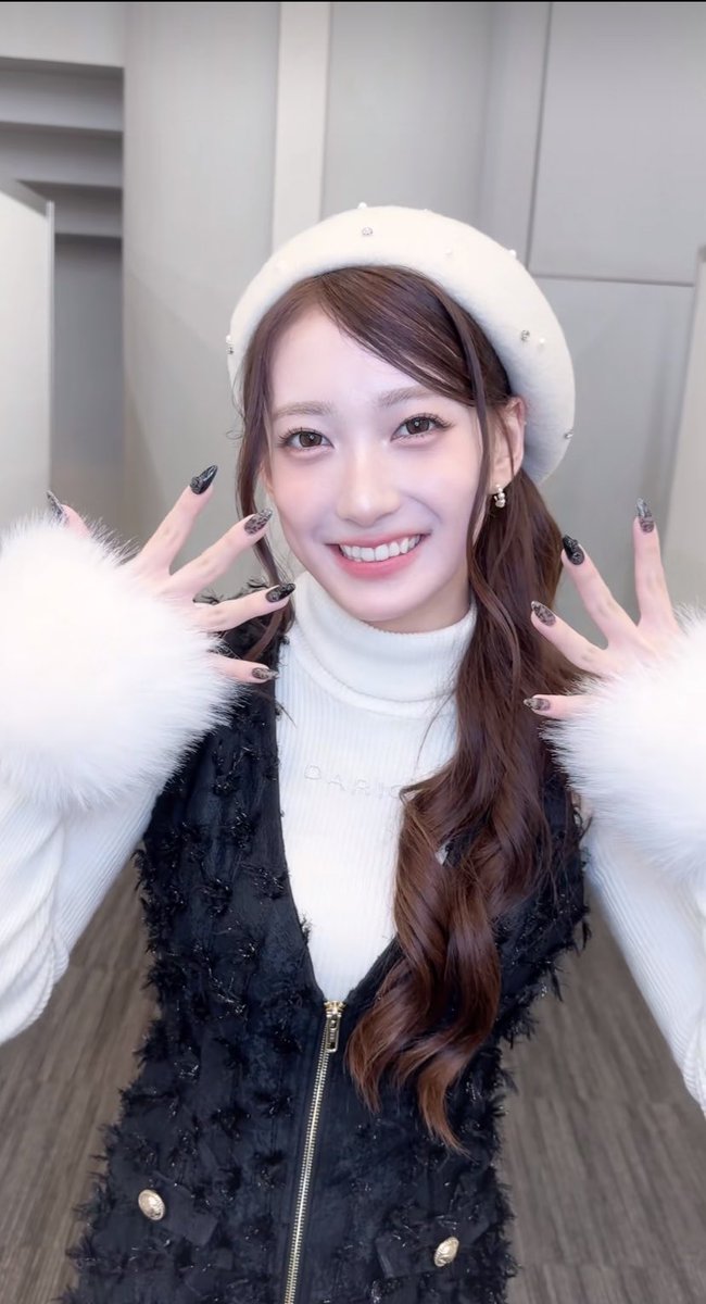 aa__01ai's tweet photo. こんな毎秒可愛いことある…？？？あんたが一番可愛いよたりん https://t.co/6pWmqi6Gmb