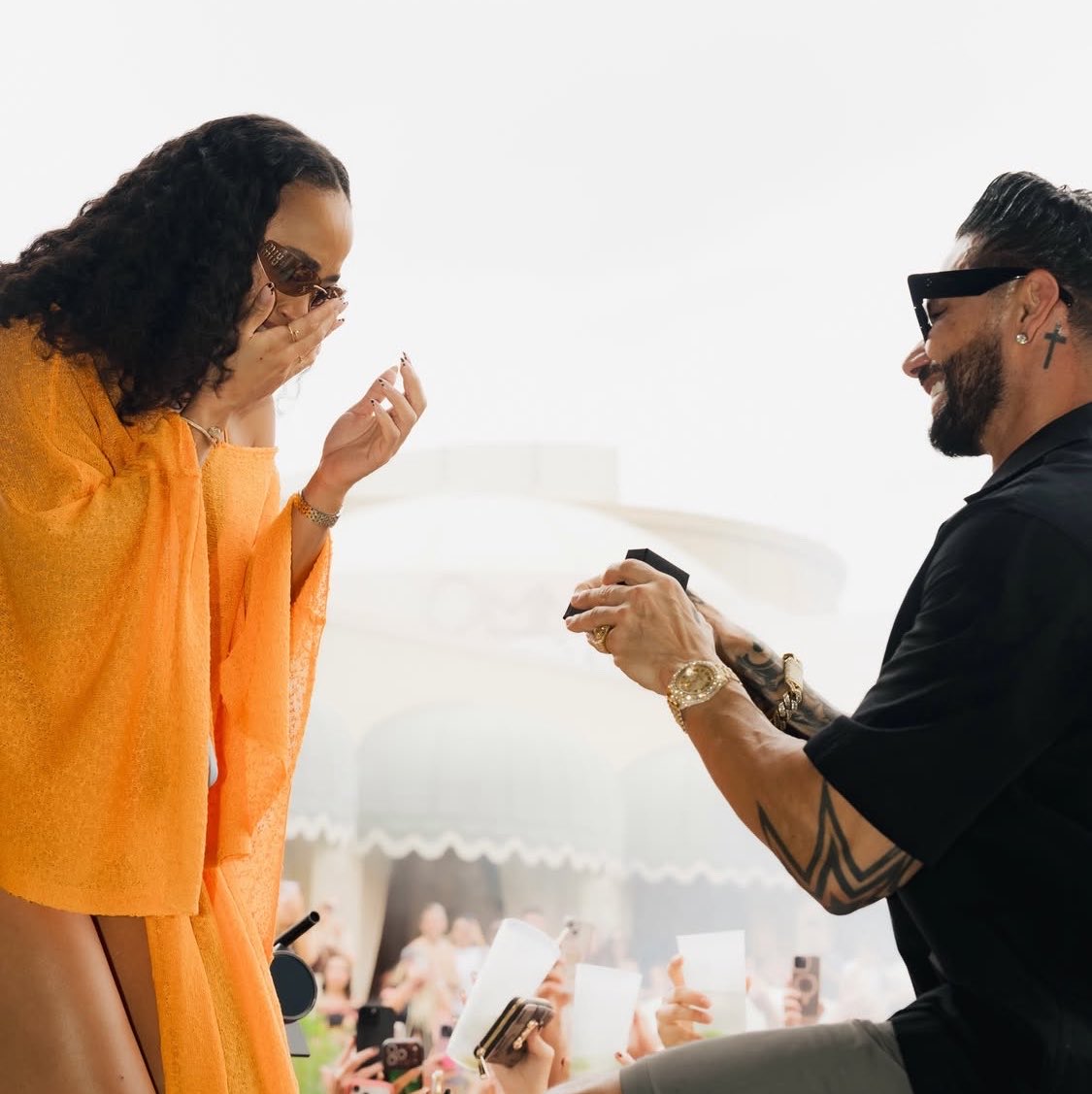 jhenesfavorite_'s tweet photo. these shots are too cute man 🥺 I love engagements this time of yearrr https://t.co/2EsvGmKq0D