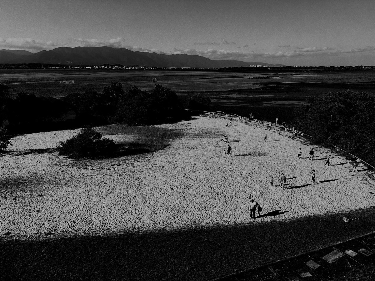 Ygch19X's tweet photo. #monochrome #スナップ写真 #街撮り #モノクロ #散歩スナップ #photography https://t.co/PXck5n8O6v