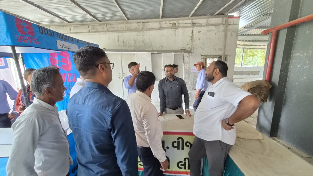 BalrajsinhMla's tweet photo. દહેગામ તાલુકામા જીંડવા ગામ ખાતે આયોજિત 'સેવા સેતુ કાર્યક્રમ'માં ઉપસ્થિત રહી, સૌ નાગરિકોને કેન્દ્ર અને રાજ્ય સરકારની લાભકારી યોજનાઓની માહિતી આપી તેમજ નાગરિકોની રજૂઆતોના ત્વરિત નિરાકરણ માટે જરૂરી સૂચનો આપ્યાં.
#sevasankalpabhiyan https://t.co/rt8bjIXRgW