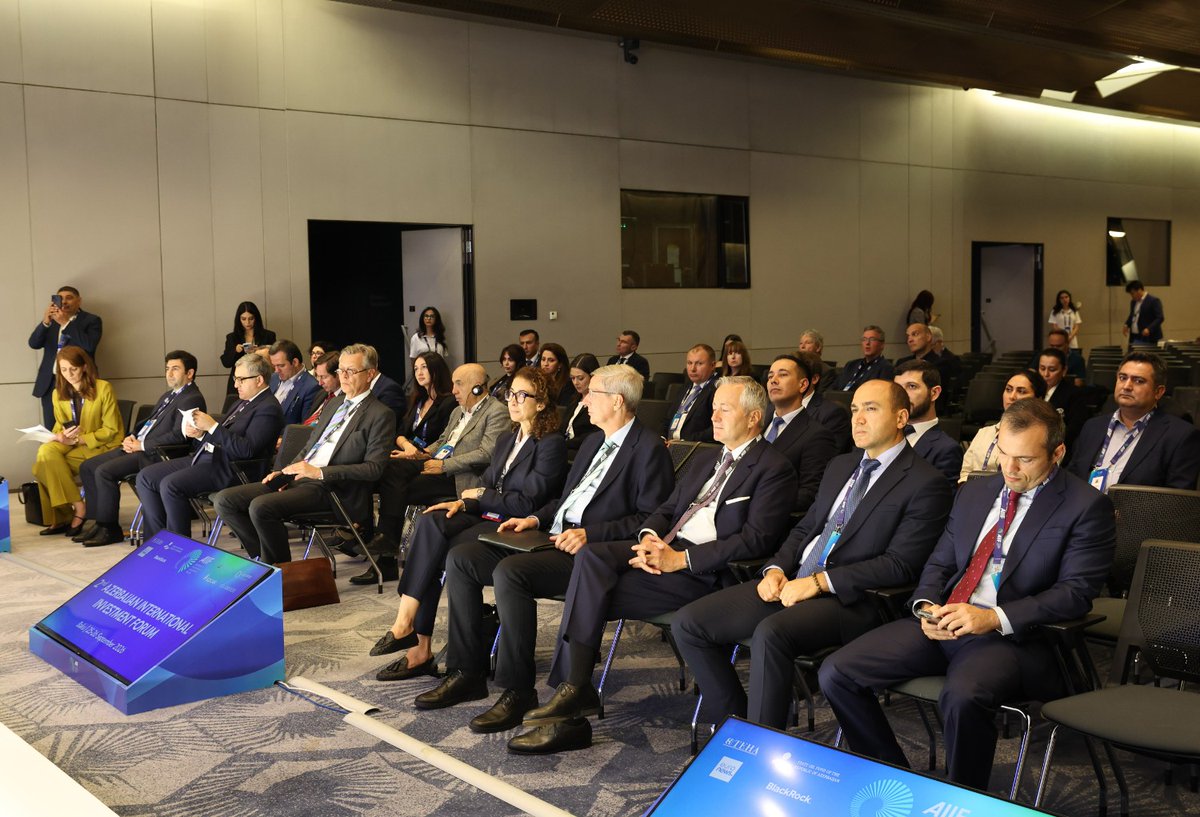 azpromoaz's tweet photo. Almaniya-Azərbaycan iqtisadi tərəfdaşlığı müzakirə olunub.

Ətraflı - https://t.co/8fyxLi7Zj3

#EconomyAz #AZPROMO #AIIF2026 https://t.co/52ozmdIxNU