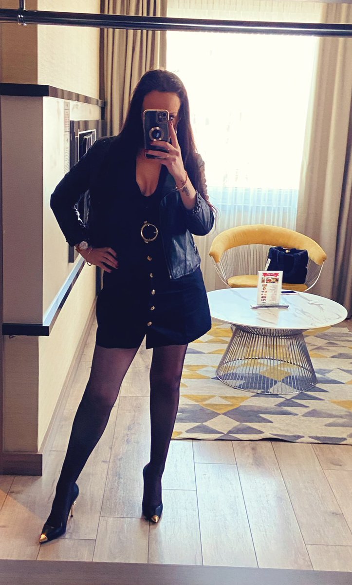 Defnecoye's tweet photo. Tünaydınn 💋 https://t.co/Ons6vfhkRB