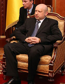 Kartmanenko's tweet photo. приуиньте як Турчинов проєбався, міг би сказати що без Криму і Донбасу вибори не можливі, ТАМ НАШІ ЛЮДИ https://t.co/YfqgDI6xhj