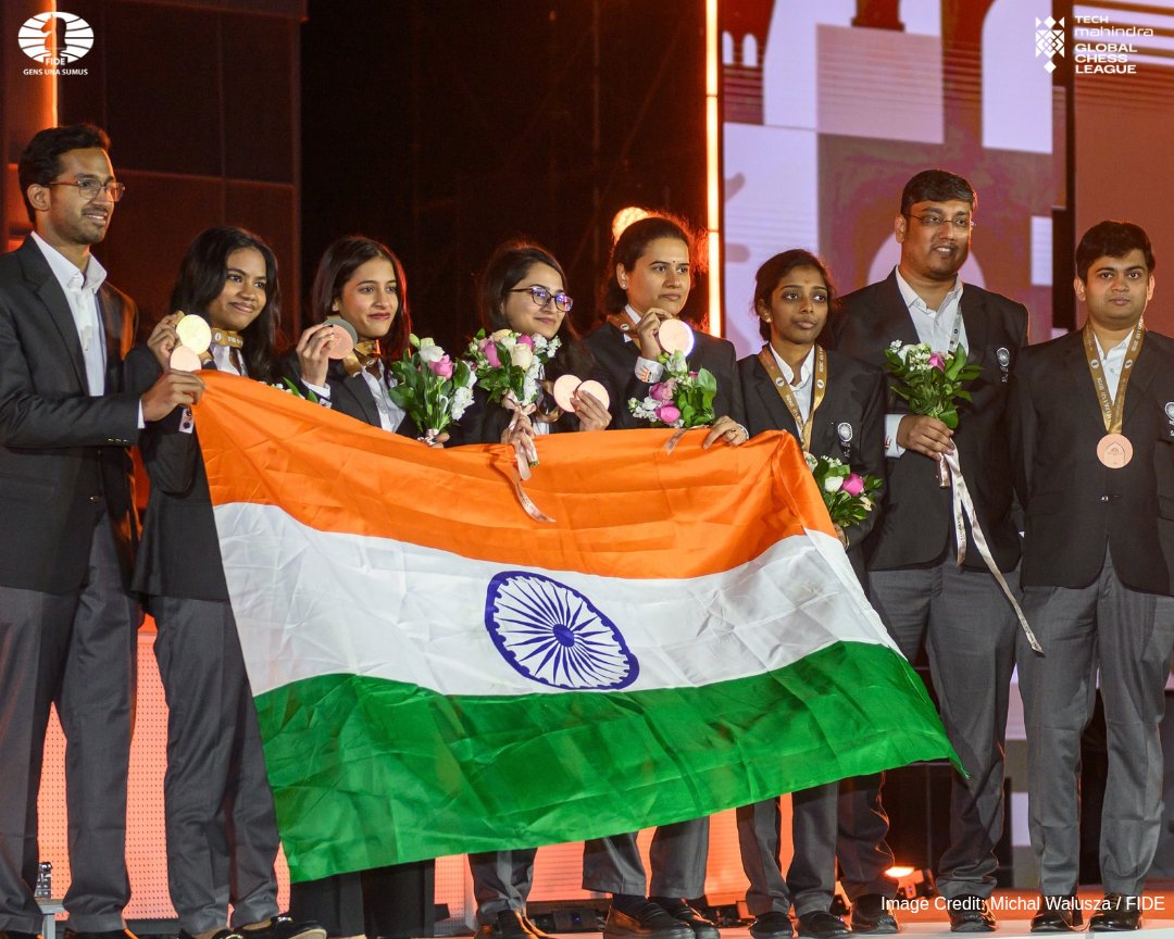 GCLlive's tweet photo. Fight, grit, and podium finishes 🇮🇳🤩

What was your favorite moment from Team India's incredible run? 👇

#TechMGCL #GlobalChessLeague #BeyondTheMove https://t.co/VFqadputLS