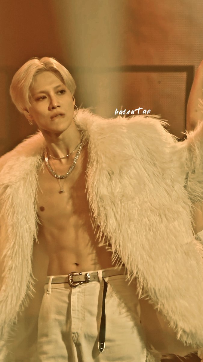 hateuTae_'s tweet photo. 20260920 TAEMIN WORLD TOUR <LiMiNaL>

This is freaking HOT！🥵🥵🥵

#태민  #TAEMIN #テミン #泰民 #TAEMIN_LiMiNaL https://t.co/PLeWyldUPJ