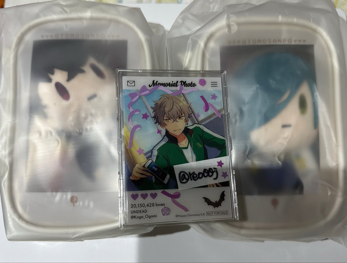 reo00j's tweet photo. 【交換】刀剣乱舞 御伴散歩 ぽちくじ

譲＞A にっかり青江 肥前忠弘

求＞C半券 二筋樋貞宗 &amp; D半券 三郎国宗

A1点に対して、半券含む4点ご提供ください

お気軽にお声掛けください

レタパプラスでの郵送希望
(10/25刀ミュ手渡し可) https://t.co/3nGZFzvNE1