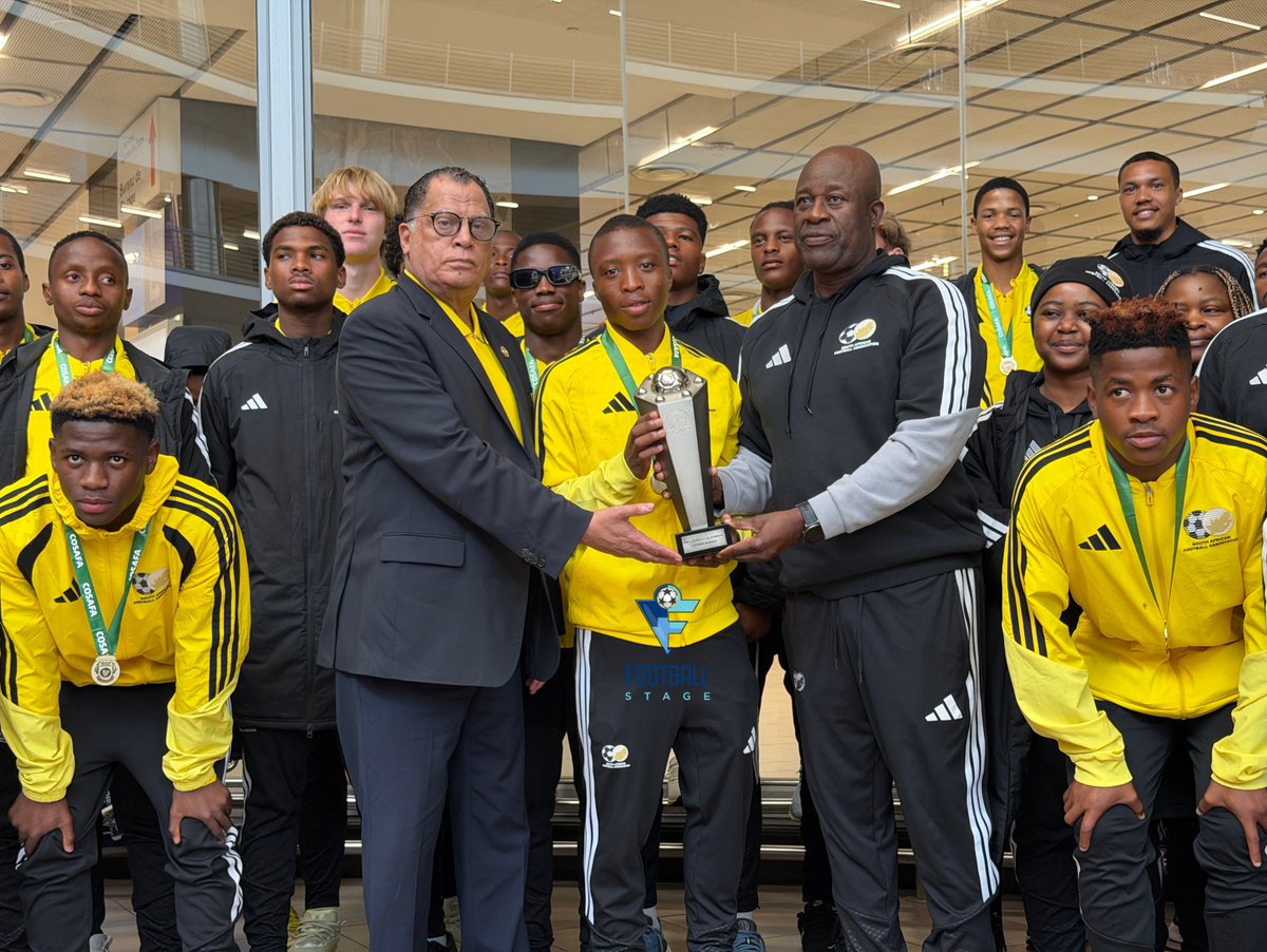 Football__Stage's tweet photo. The COSAFA U20 Championships Trophy is home, where it belongs 🇿🇦🇿🇦🇿🇦 https://t.co/TJuaF9oGkj